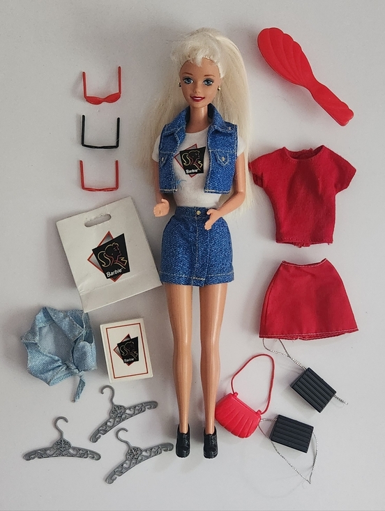 Barbie Other - Vintage 90's Cool Shopping Barbie